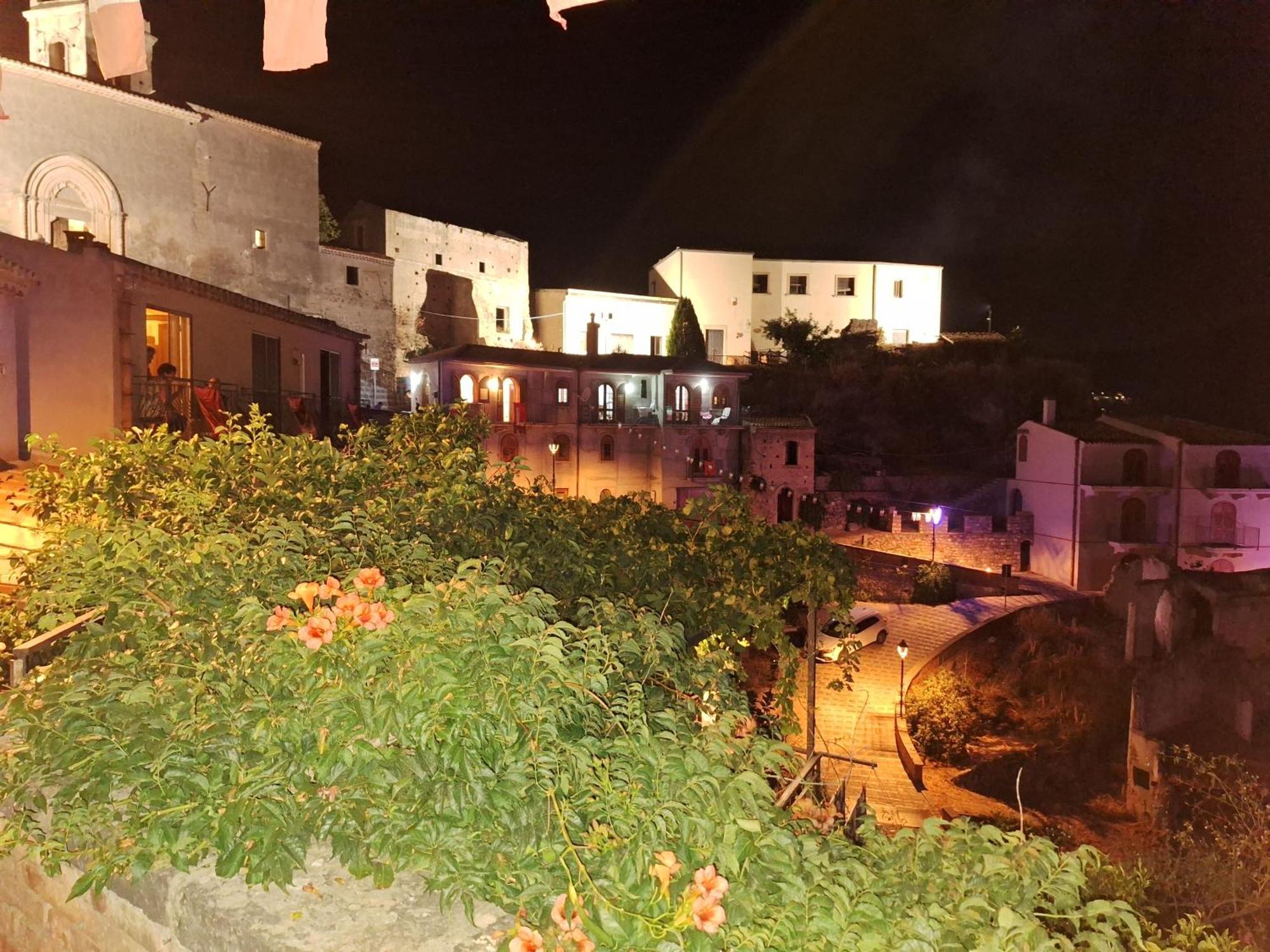 A Casa Da Nonna Brasa Holiday Home Savoca Zewnętrze zdjęcie